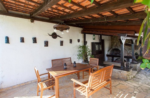 Motovun Apartment | Apartment Motovun 1 comfortable, spaceous, garden, terrace. view, parking