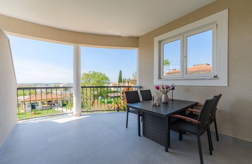 Kukci Apartment | Apartment Muha II with pool in Porec, Istria