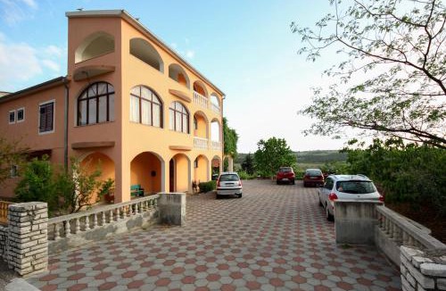 Donje Polje Apartment | Apartment Nakić
