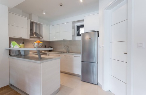 Montovjerna Apartment | Apartment NAVIGATIO with parking in Dubrovnik