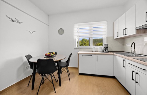 Rab Town Apartment | Apartment Nikolina 2 with Sea View