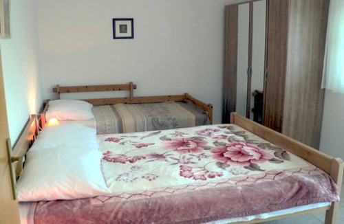 Donji Karin Apartment | Apartment Niko - 40m from the beach: A2(3+2) - Donji Karin, Zadar riviera, Croatia