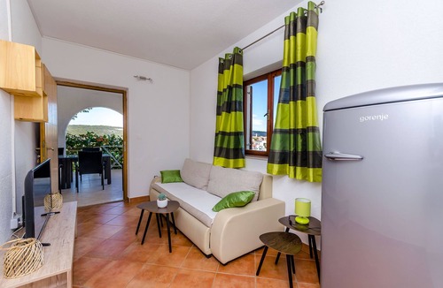 Okrug Gornji Apartment | Apartment Piveta (24451-A1) - Okrug Gornji (Ciovo)