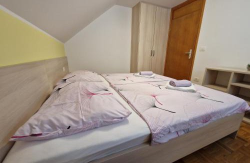 Bohinj Apartment | Apartment Ravnik Brod 13