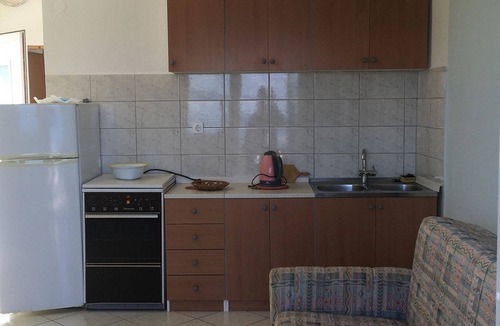 Stomorska Apartment | Apartment Rina - with pool : A6(3+2) - Stomorska, Island Solta, Croatia