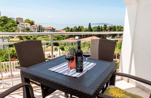 Gradac Apartment | Apartment Robert