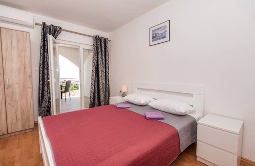 Gradac Apartment | Apartment Robert