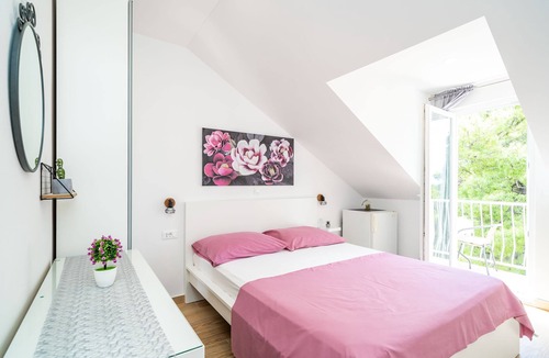 Srebreno House | Apartment & Rooms Papa - Superior Double or Twin Room with Balcony and Partial Sea View