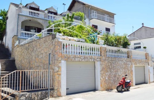 Zaton Apartment | Apartment Ruža by Interhome