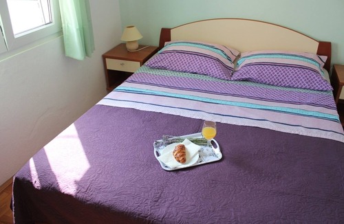 Lukoran Apartment | Apartment Ružica - 50m from the sea A1-Ruža(4) - Lukoran, Island Ugljan, Croatia