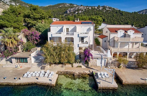 Komarna Apartment | Apartment Sea front - free parking A2(2+2) - Klek, Riviera Dubrovnik, Croatia