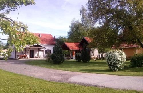 Catrnja Apartment | Apartment Smoljanac 12345b