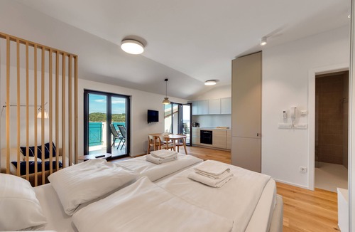 Strunjan Apartment | Apartment Solinar - sleeps 3 guests in 1 bedroom