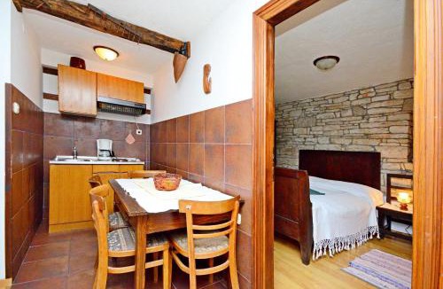 Sveti Petar u Sumi Apartment | Apartment Srblin