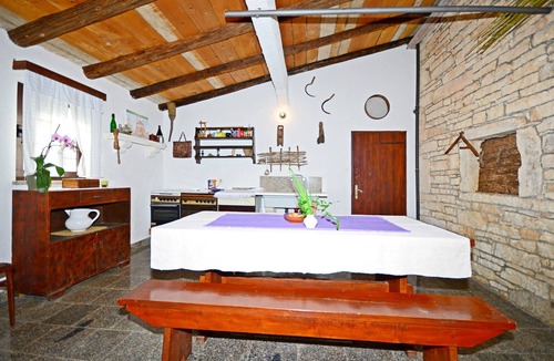 Sveti Petar u Sumi Apartment | Apartment Srblin