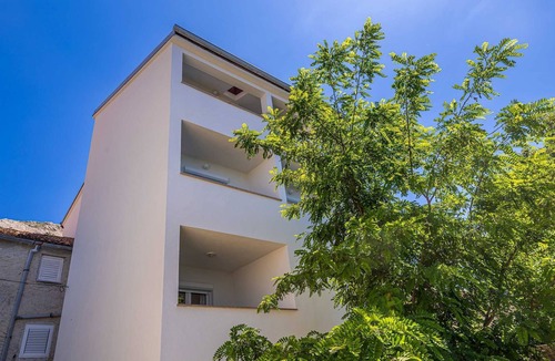 Stara Baska Apartment | Apartment STARA BAŠKA near the sea