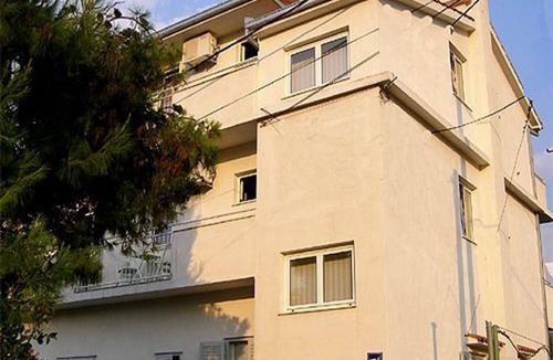 Slatine Apartment | Apartment Stipan - 80 m from sea : A2(2+2) - Slatine, Island Ciovo, Croatia