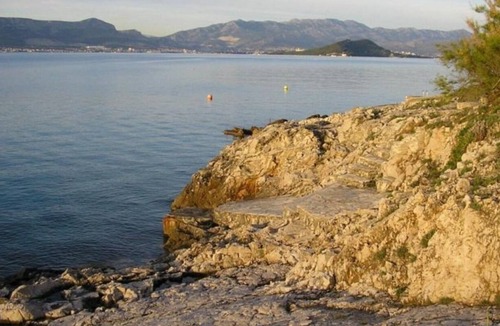 Slatine Apartment | Apartment Stipan - 80 m from sea : A1(2) - Slatine, Island Ciovo, Croatia