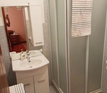 Brna Apartment | Apartment Tina