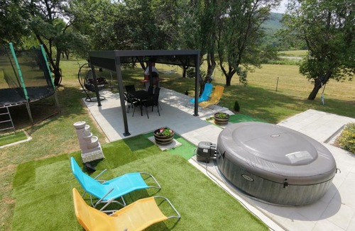 Plitvicka Jezera Apartment | Apartment Topalovic Plitvice Private Pool