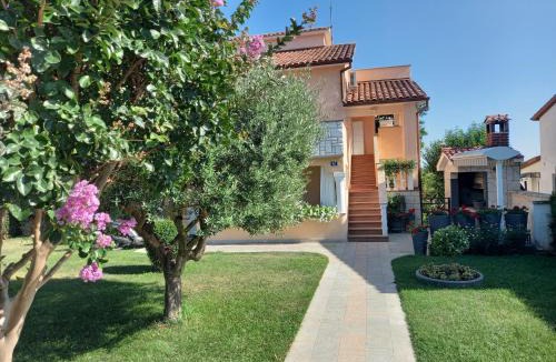 Kadumi Apartment | Apartment Vesna