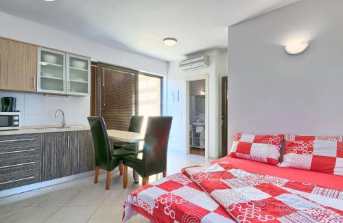 Umag Apartment | Apartment Villa Alpa-5 by Interhome