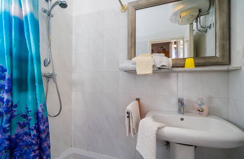 Mlini House | Apartment Villa Palma- Double Room with Balcony and Sea View