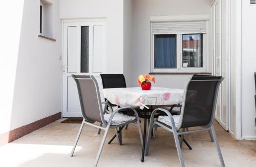 Municipality of Vrsar Apartment | Apartment Vlado