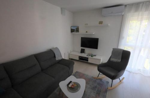 Cove Parja Apartment | Apartment ZORA