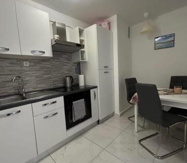 Cove Parja Apartment | Apartment ZORA
