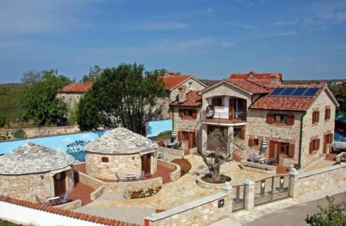 Kruncici Apartment | Apartment Zora