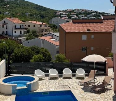 Klenovica Apartment | Apartments Ćosić