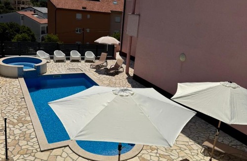 Klenovica Apartment | Apartments Ćosić