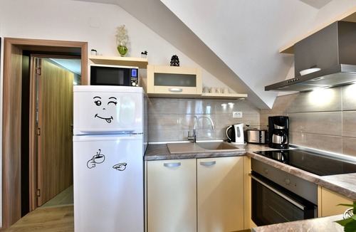 Seliste Dreznicko Apartment | Apartments and rooms Dragica, (16216), Selište Drežnicko, hr