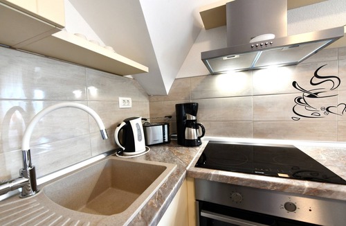 Seliste Dreznicko Apartment | Apartments and rooms Dragica, (16216), Selište Drežnicko, hr