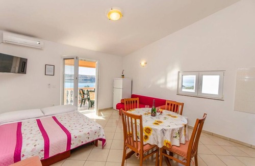 Rtina Apartment | Apartments Adriatic (10725-A3) - Rtina