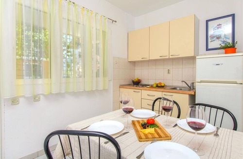 Vrboska Apartment | Apartments and Rooms Anita