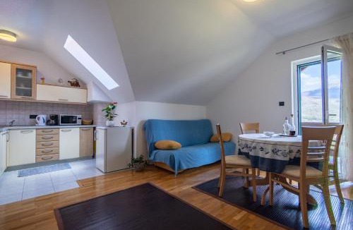 Vranovaca Apartment | Apartments and Room Robert