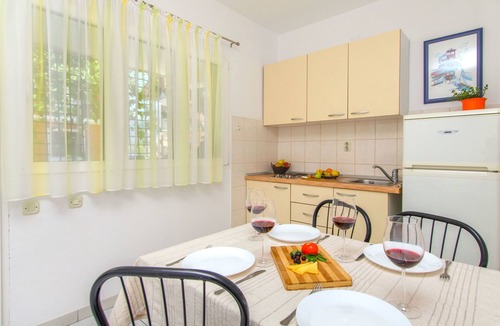Vrboska Apartment | Apartments and Rooms Anita