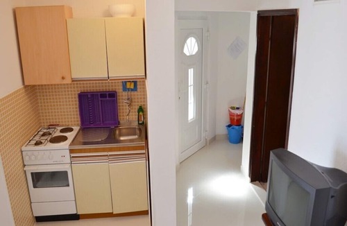 Pisak Apartment | Apartments and rooms Dubravka, (14666), Pisak, Omiš, hr