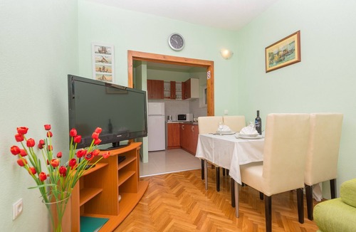 Vrpolje Apartment | Apartments and rooms Goran, (13628), Makarska, hr