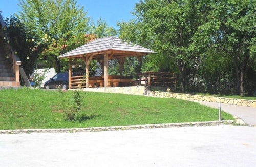 Grabovac Apartment | Apartments and rooms Ivanka, (13914), Rakovica, hr