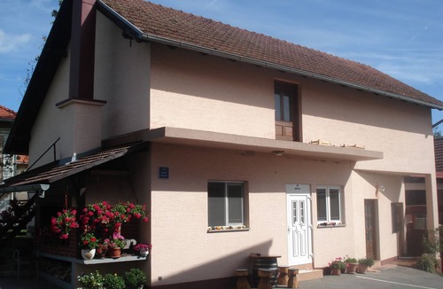 Pisarovina House | Apartments and Rooms Pavek