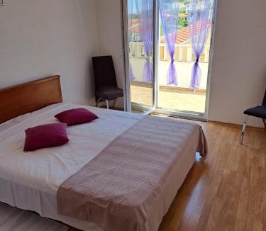 Vinisce Apartment | Apartments Andelic