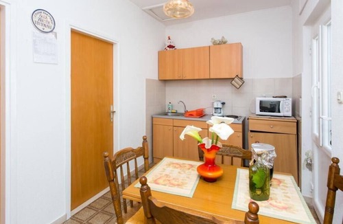 Trsteno Apartment | Apartments Anka - One-Bedroom Apartment with Balcony and Sea View