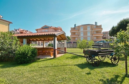 Premantura Apartment | Apartments Anton, (13974), Premantura, hr