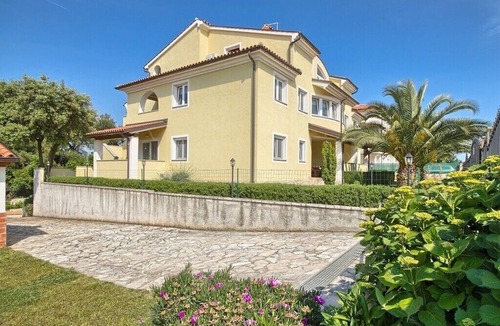 Premantura Apartment | Apartments Anton, (13974), Premantura, hr