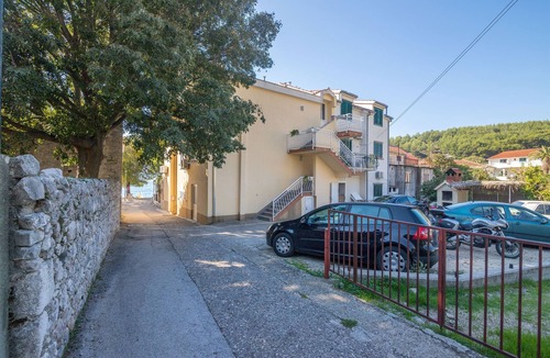 Drvenik Apartment | Apartments Antonija (41031-A1) - Drvenik