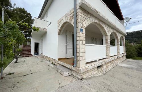Mundanije Apartment | Apartments Babić