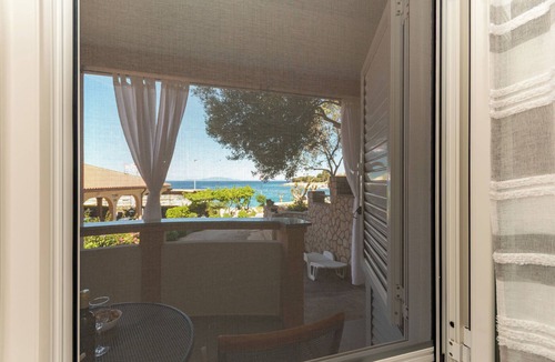 Jakisnica Apartment | Apartments Beachfront Jakišnica (122481-A1) - Jakisnica